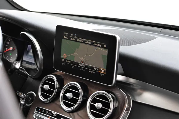 Car image 21