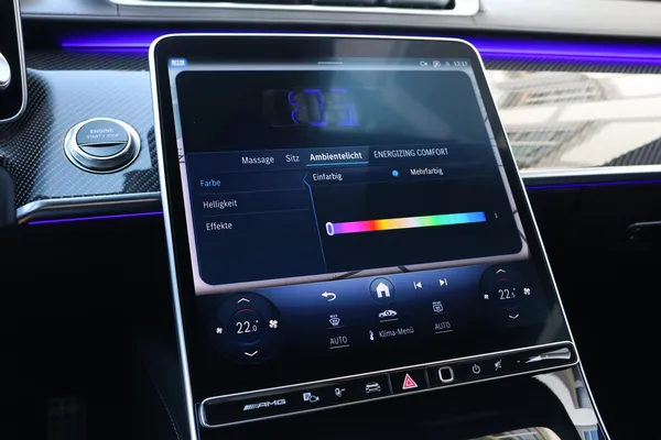 Car image 31