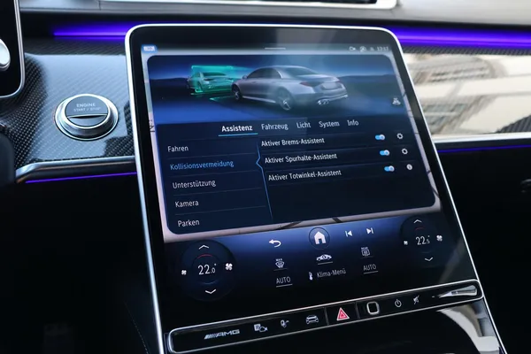 Car image 36