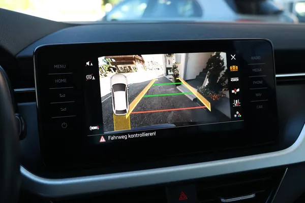Car image 20