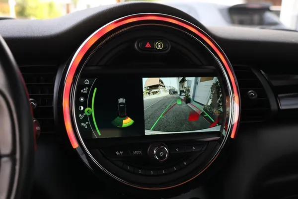 Car image 27