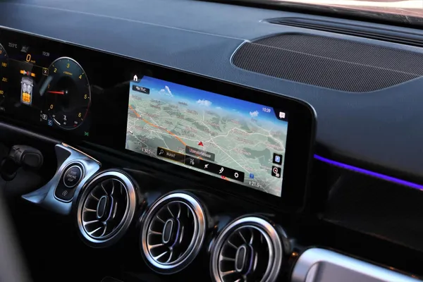 Car image 21