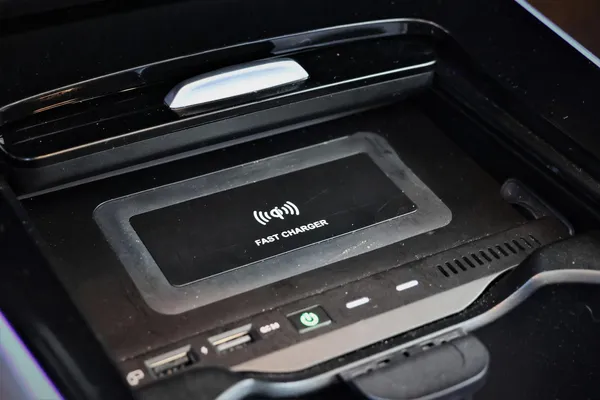 Car image 29