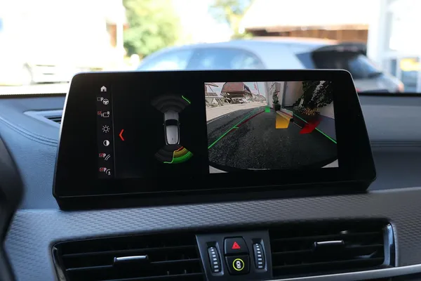 Car image 21