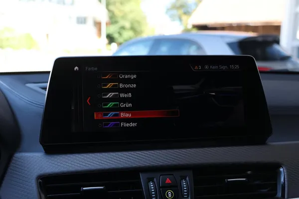 Car image 23