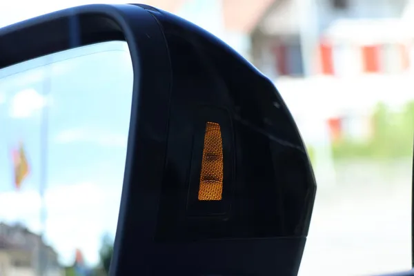 Car image 29