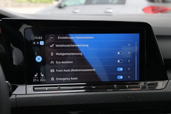Car image 27