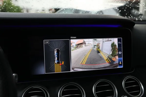 Car image 22