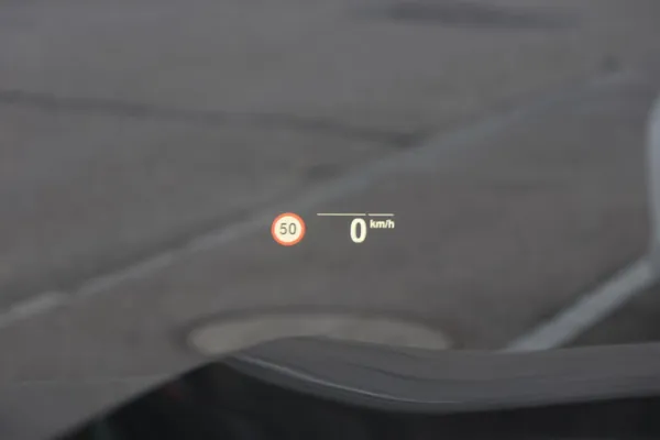 Car image 30