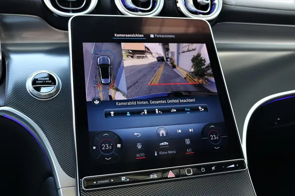 Car image 23