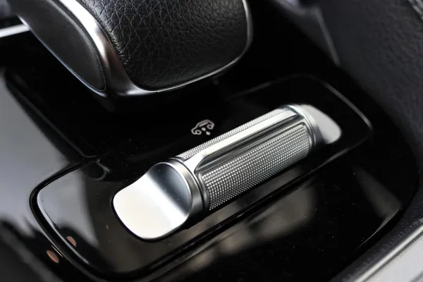 Car image 35