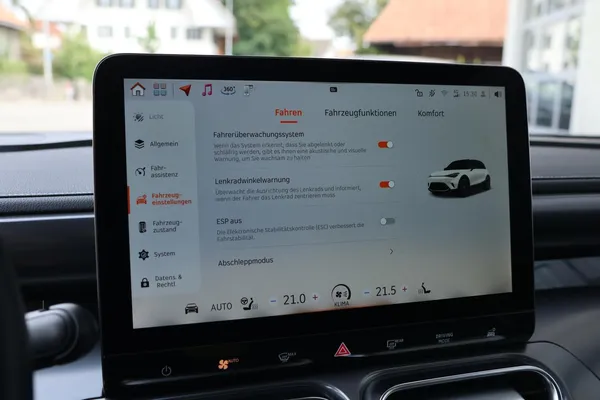 Car image 31