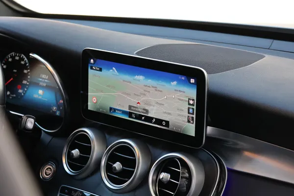 Car image 19