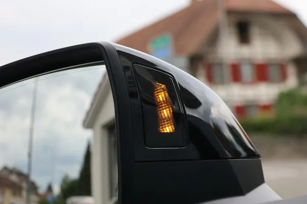 Car image 28