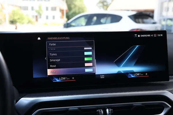 Car image 22