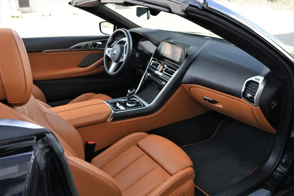 Car image 22