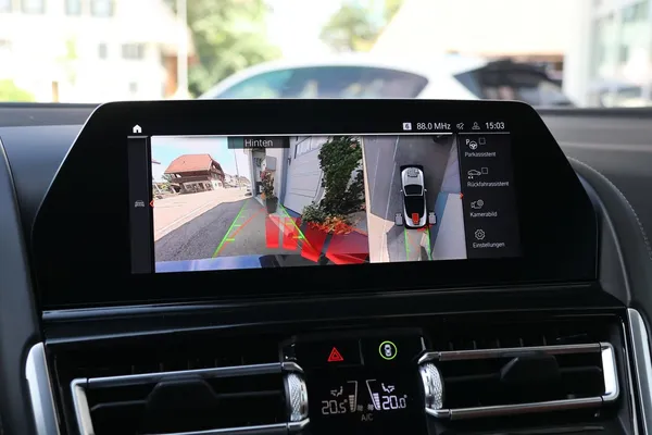 Car image 31