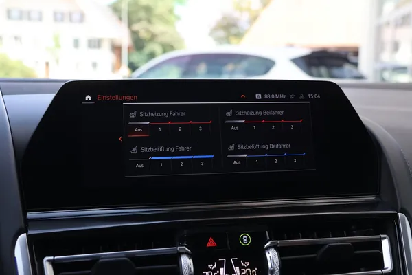 Car image 36