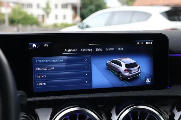 Car image 22