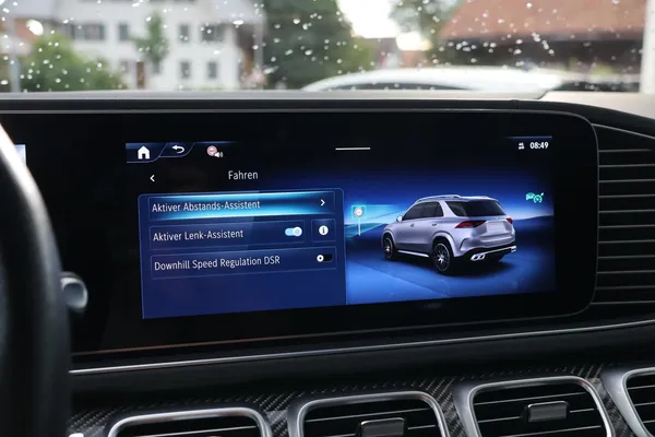 Car image 29