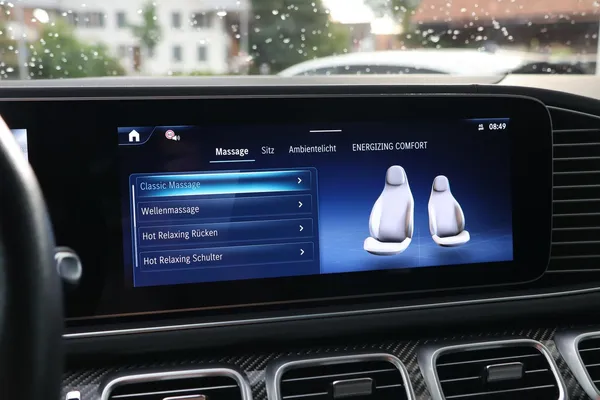 Car image 31