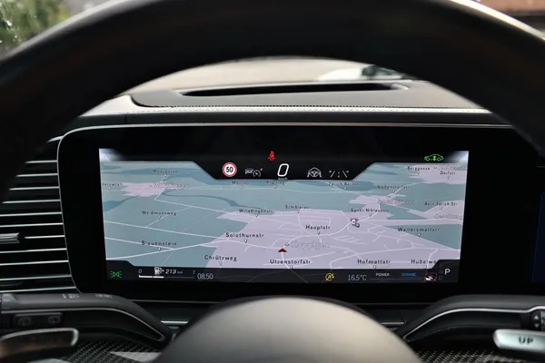 Car image 35