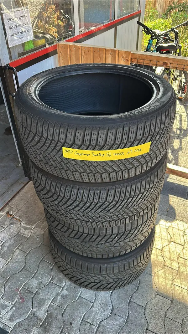 Car image 36