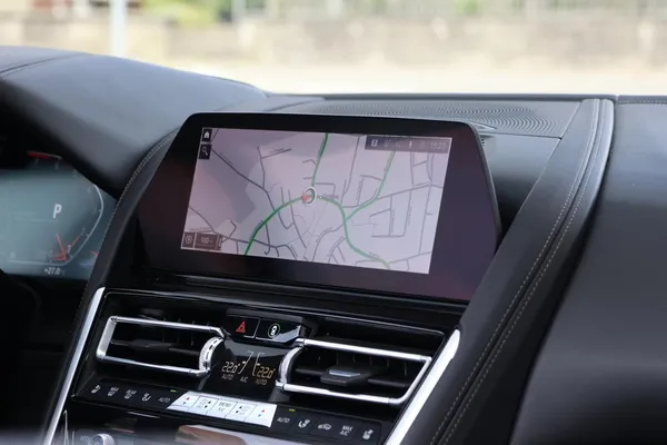 Car image 21