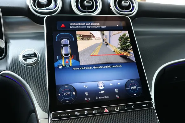 Car image 23