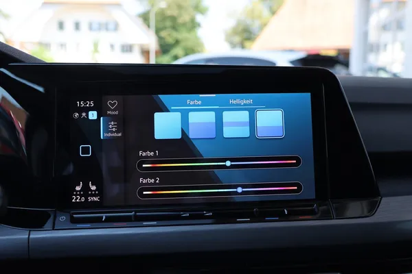 Car image 23