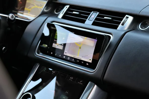Car image 21