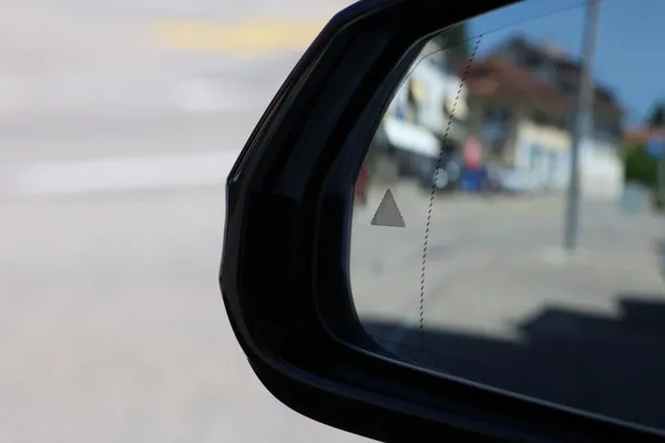 Car image 28