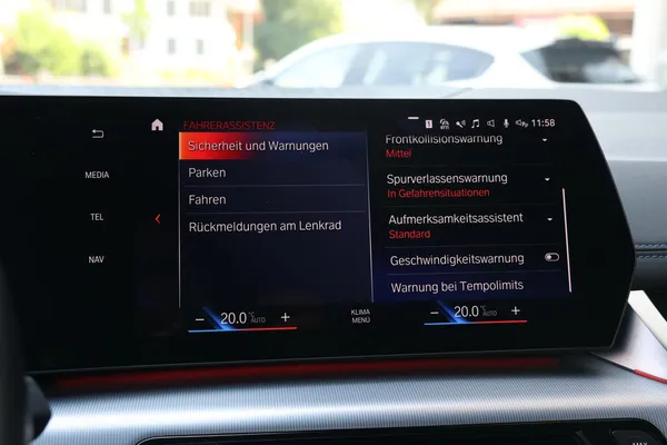 Car image 22