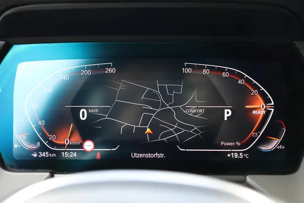 Car image 22