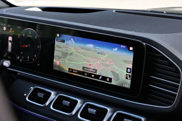 Car image 21