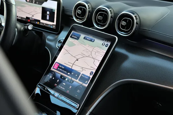 Car image 18