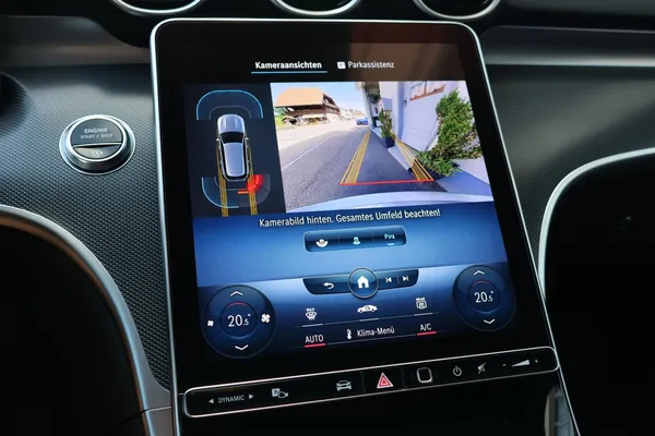 Car image 20
