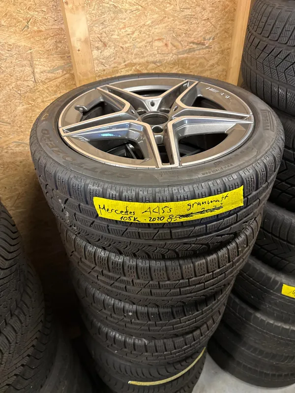Car image 31