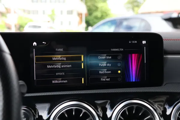 Car image 21