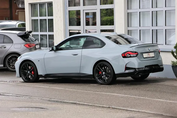 Car image 5