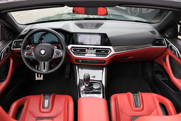 Car image 23