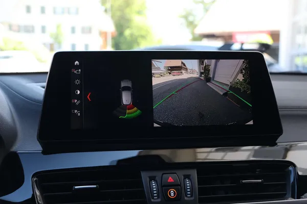 Car image 21