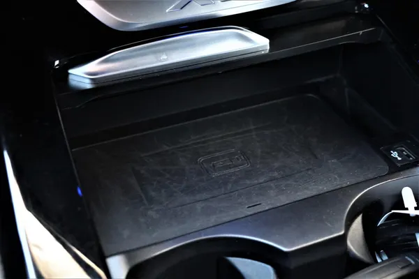 Car image 22