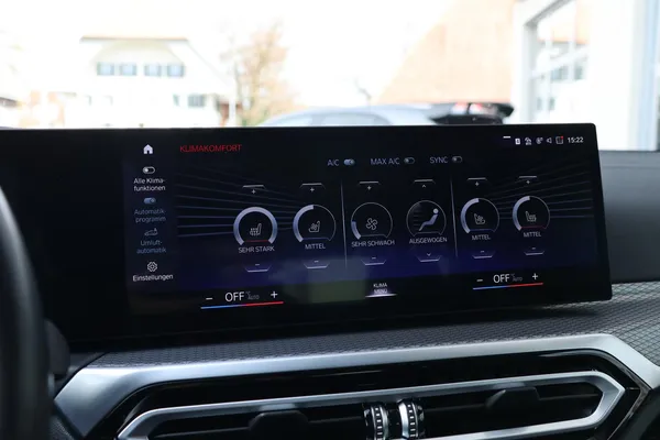 Car image 41
