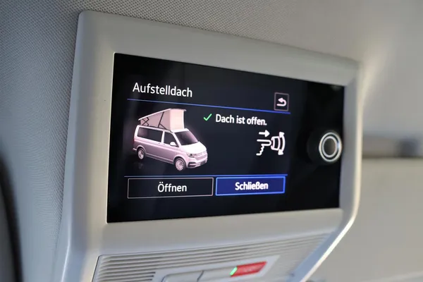 Car image 29