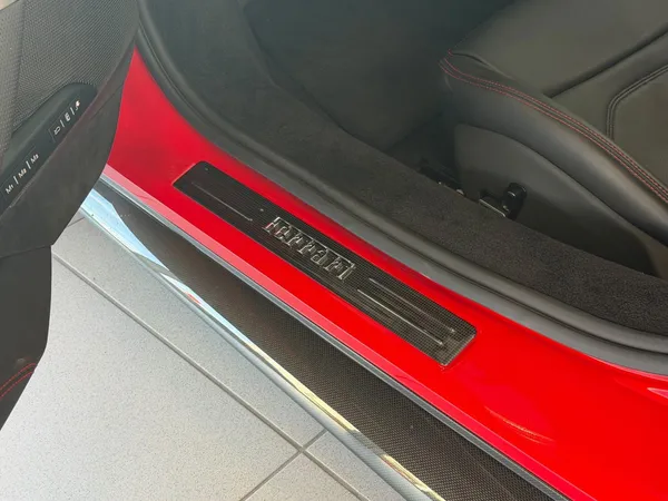 Car image 22