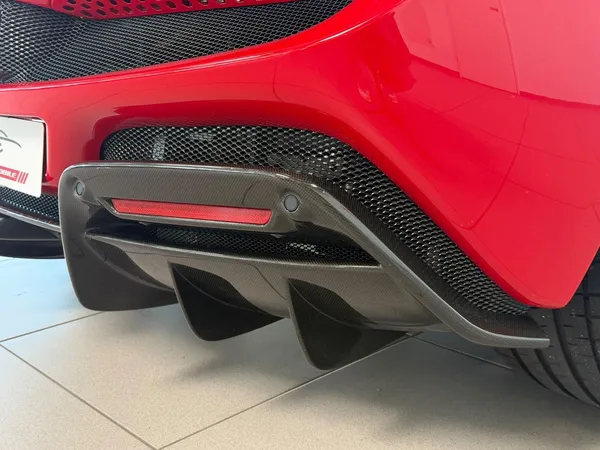 Car image 28
