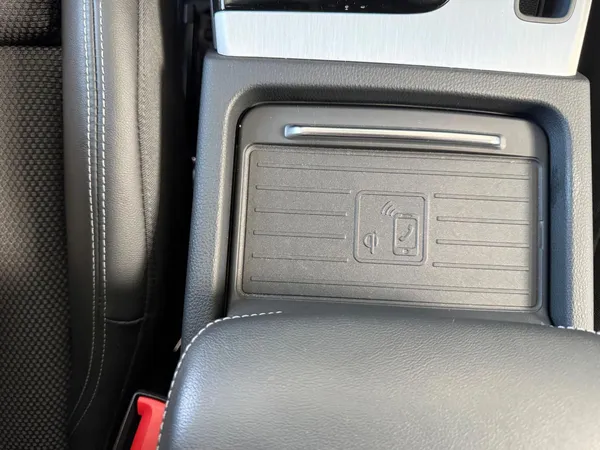 Car image 22