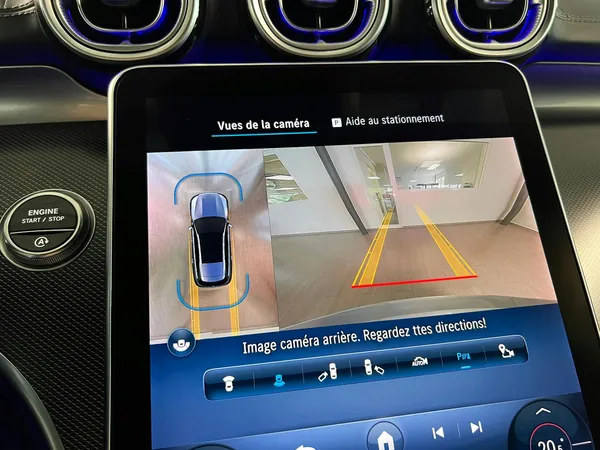 Car image 13