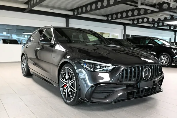 Car image 2